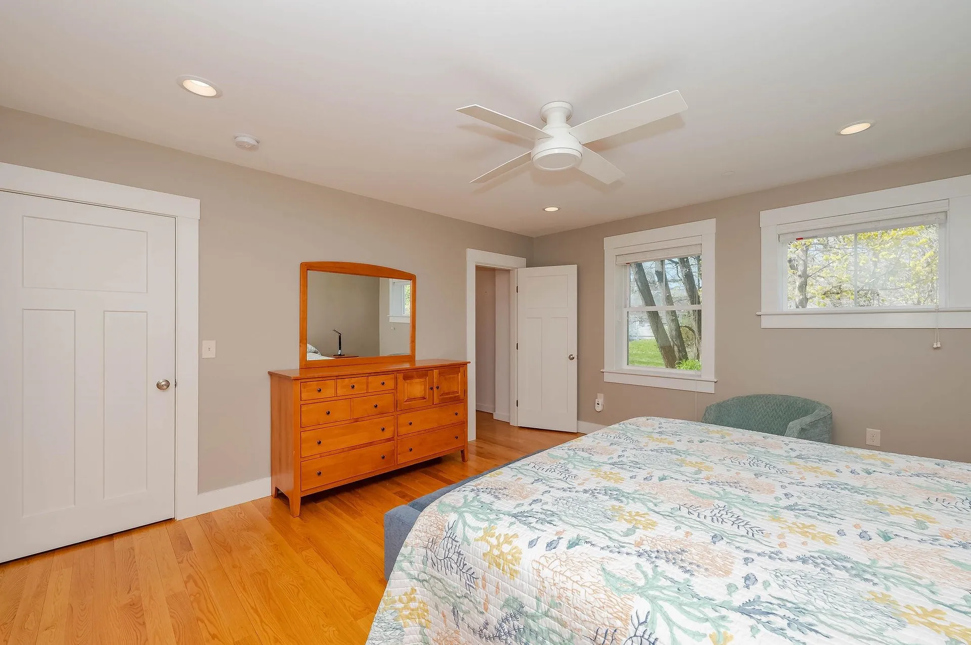 792 Sagamore Avenue Portsmouth NH 03801