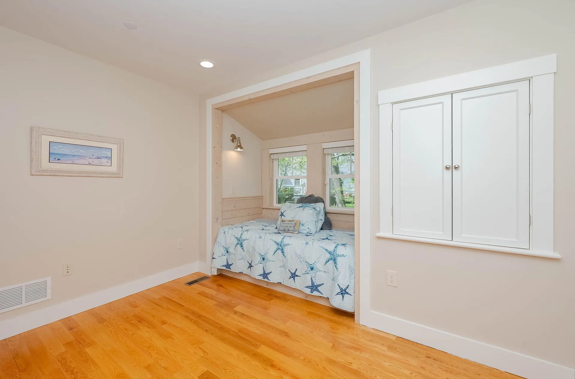 792 Sagamore Avenue Portsmouth NH 03801