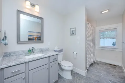 792 Sagamore Avenue Portsmouth NH 03801