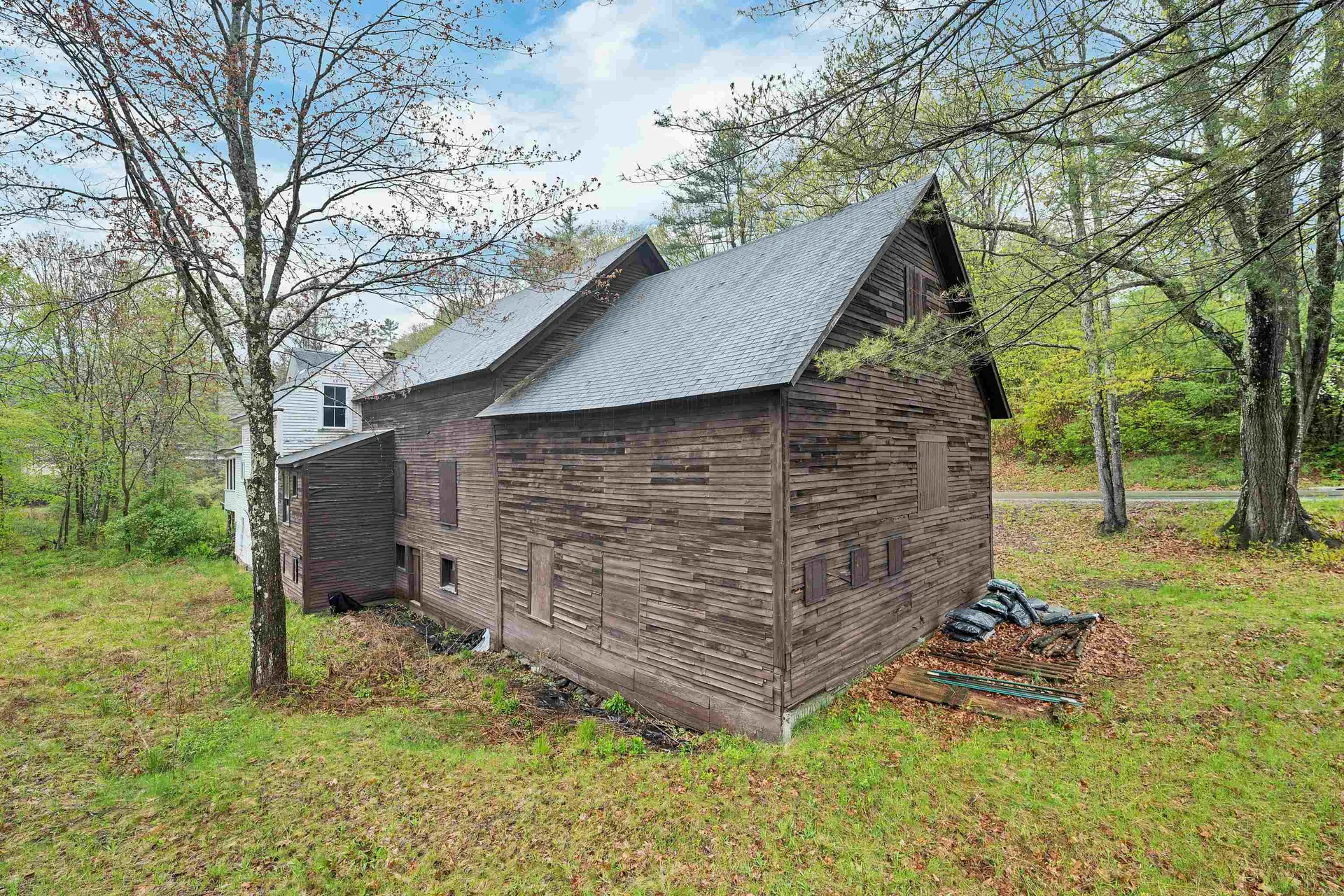 4 Memorial Street Gilsum NH 03448