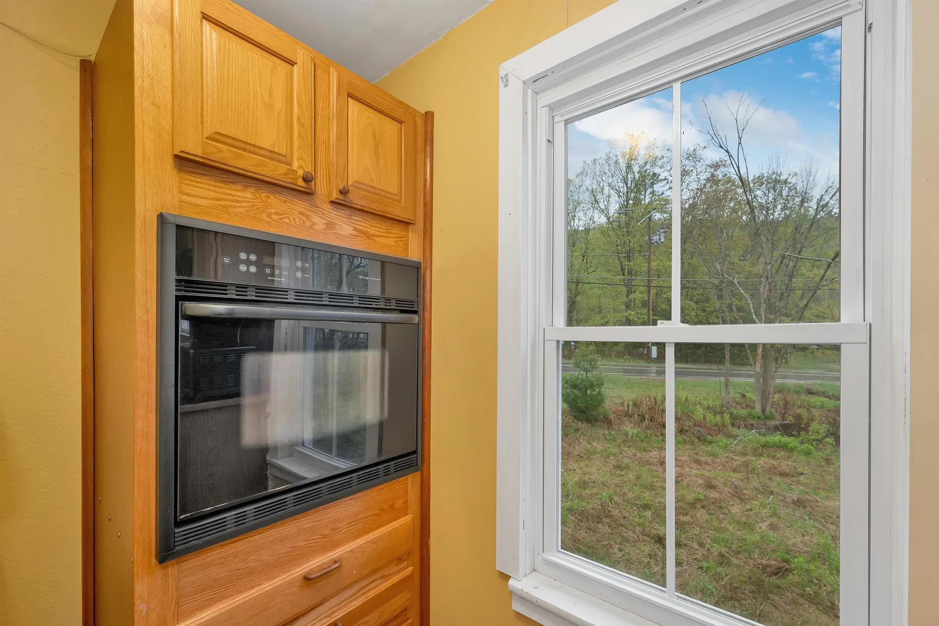 4 Memorial Street Gilsum NH 03448