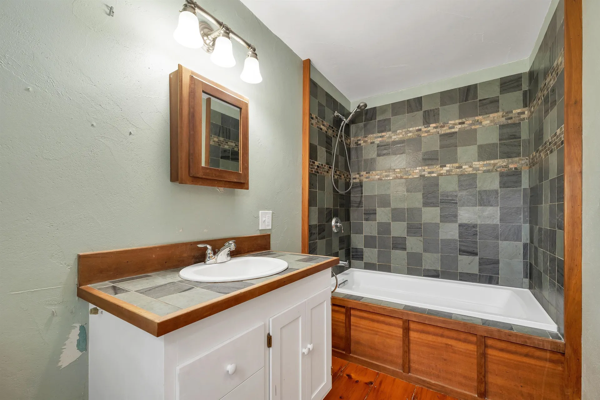 4 Memorial Street Gilsum NH 03448