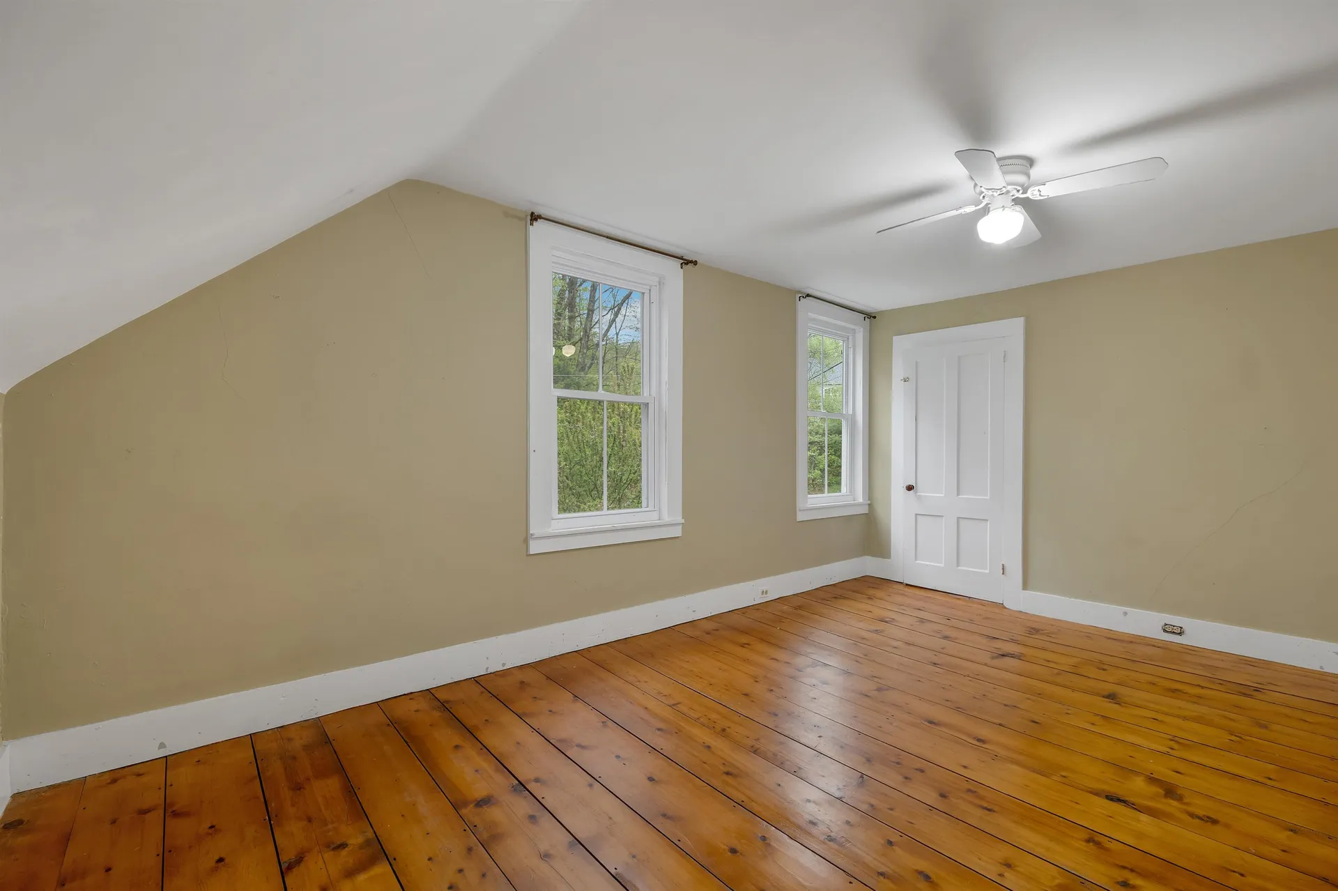 4 Memorial Street Gilsum NH 03448