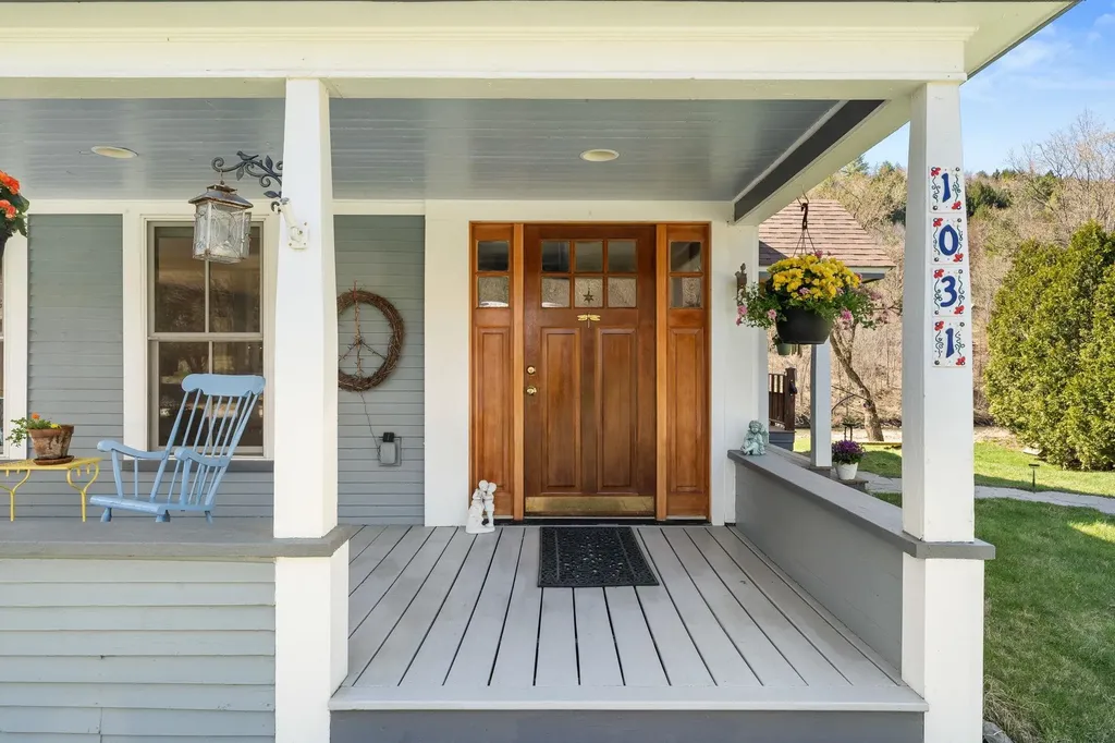 1031 Route 100 B Moretown VT 05660