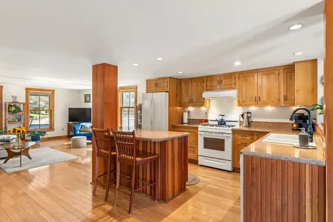 1031 Route 100 B Moretown VT 05660