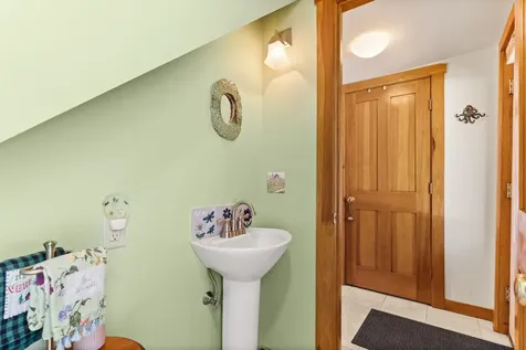 1031 Route 100 B Moretown VT 05660