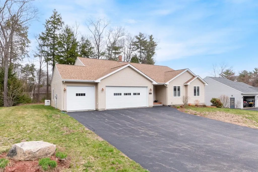 79 Sarah Circle Laconia NH 03246