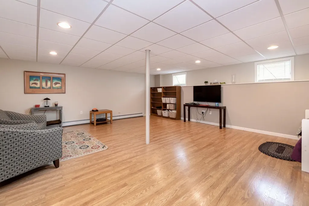 79 Sarah Circle Laconia NH 03246
