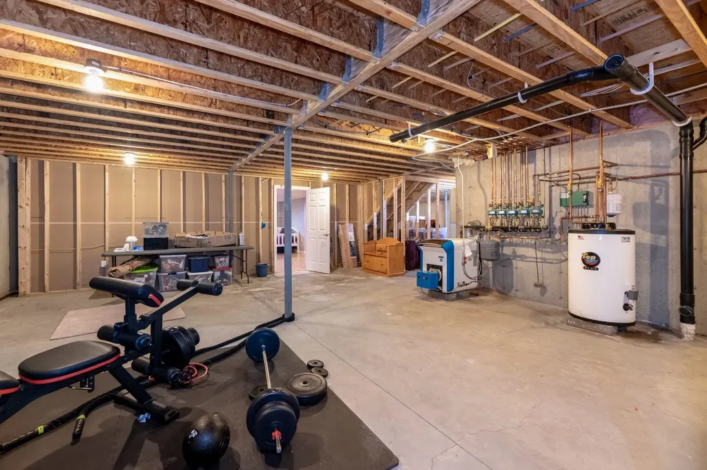 79 Sarah Circle Laconia NH 03246
