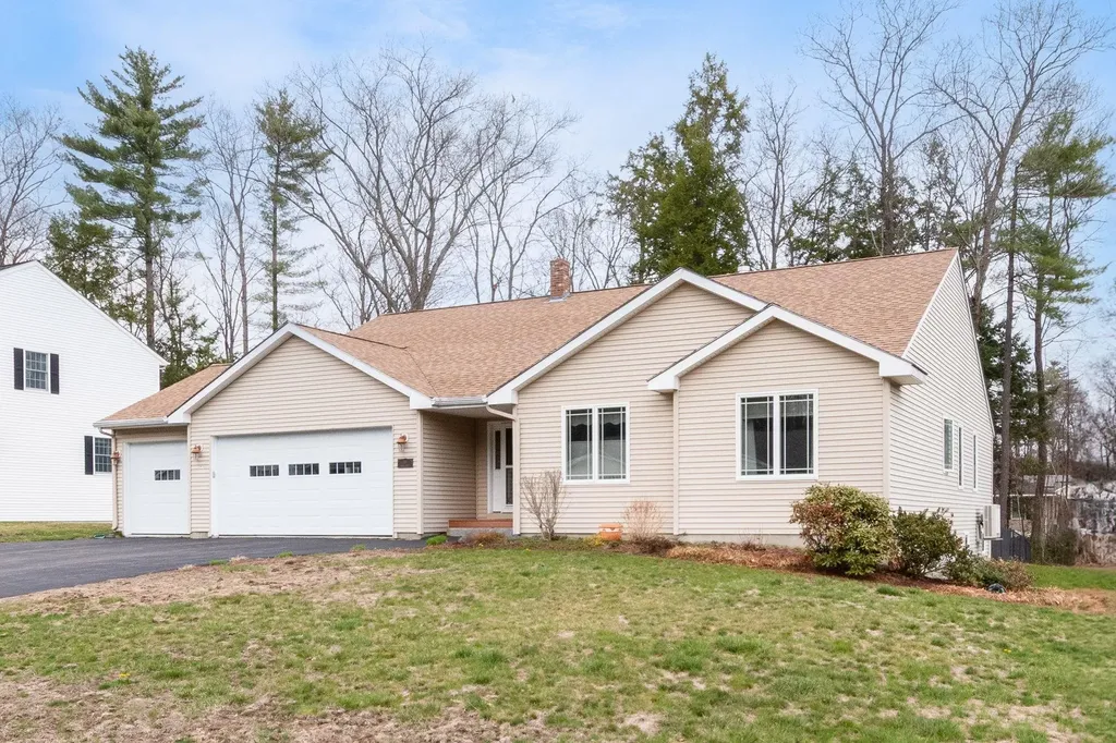 79 Sarah Circle Laconia NH 03246