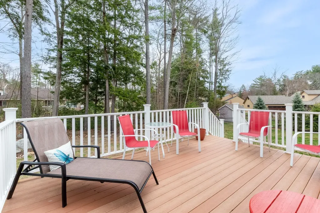79 Sarah Circle Laconia NH 03246
