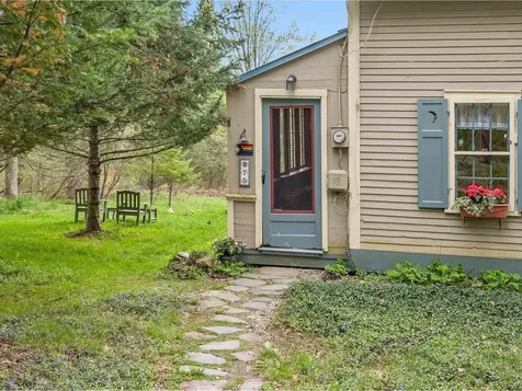 875 Sparrow Farm Road East Montpelier VT 05602