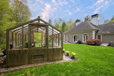 3 Penhollow Lane Hampton Falls NH 03844