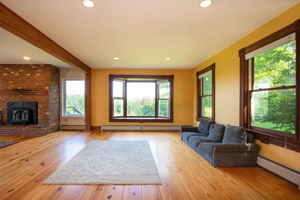1202 Cotton Road Lyndon VT 05851