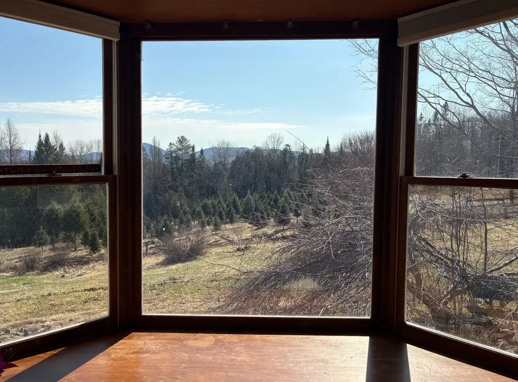 1202 Cotton Road Lyndon VT 05851