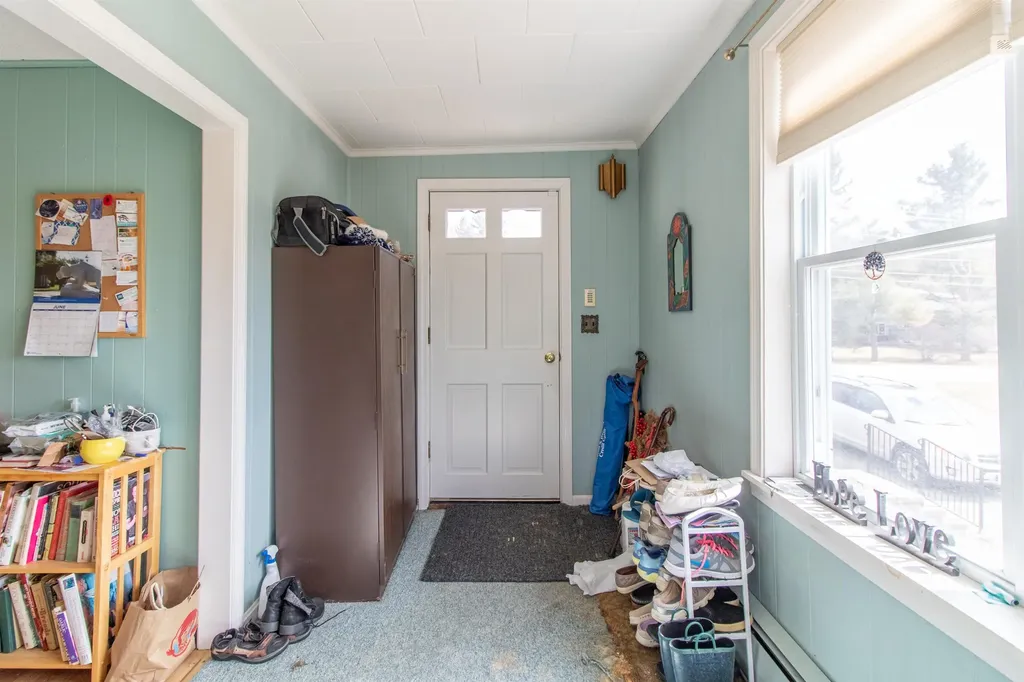 573 Sias Avenue Newport City VT 05855