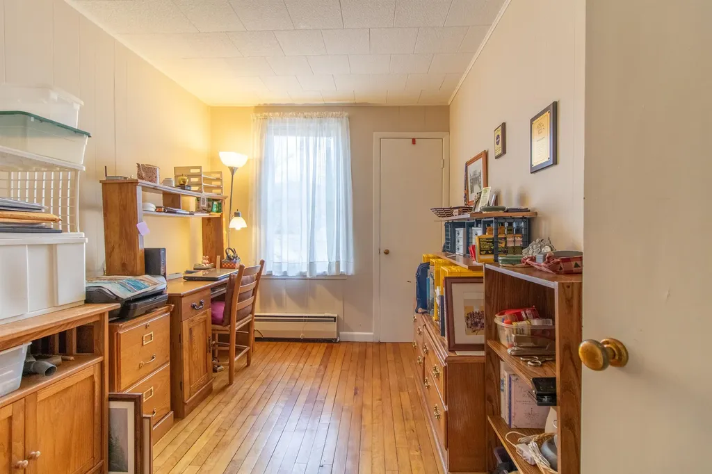 573 Sias Avenue Newport City VT 05855