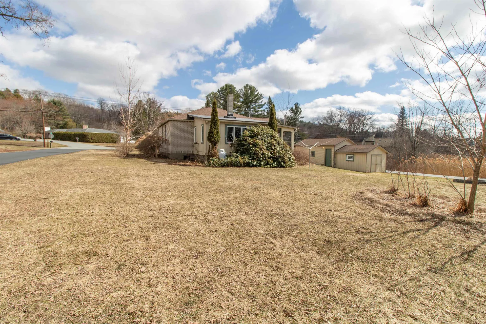 573 Sias Avenue Newport City VT 05855