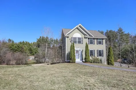 81 Spaulding Road Fremont NH 03044