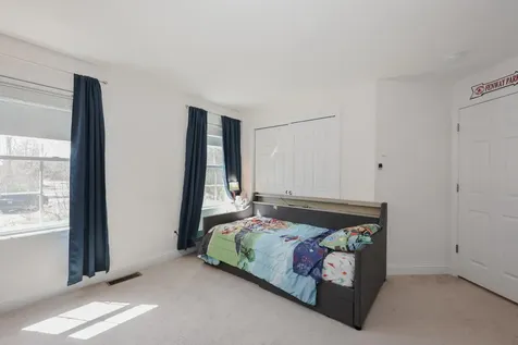 81 Spaulding Road Fremont NH 03044
