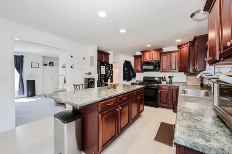 81 Spaulding Road Fremont NH 03044