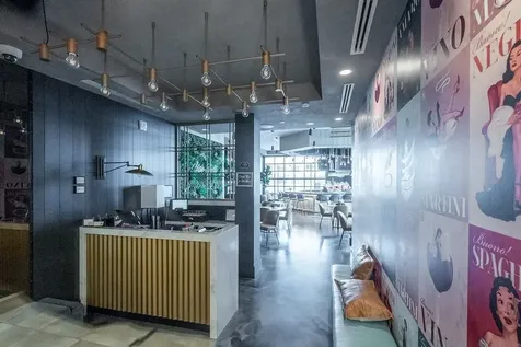 18 Artisan Drive Salem NH 03079