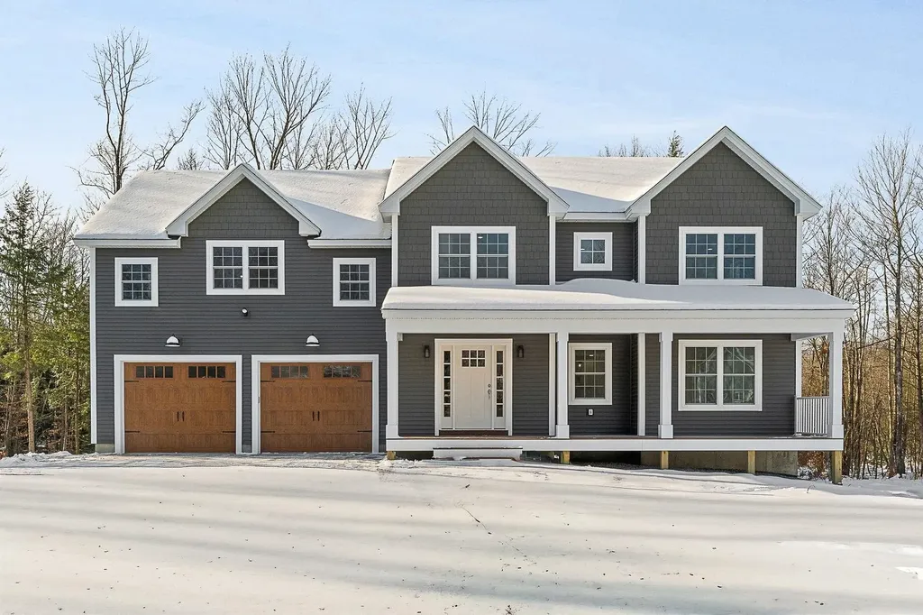 74 Willow Way Georgia VT 05468