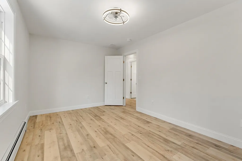 74 Willow Way Georgia VT 05468