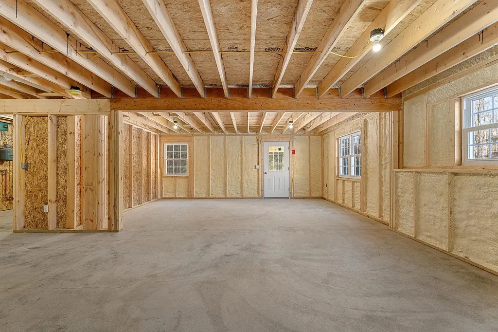 74 Willow Way Georgia VT 05468