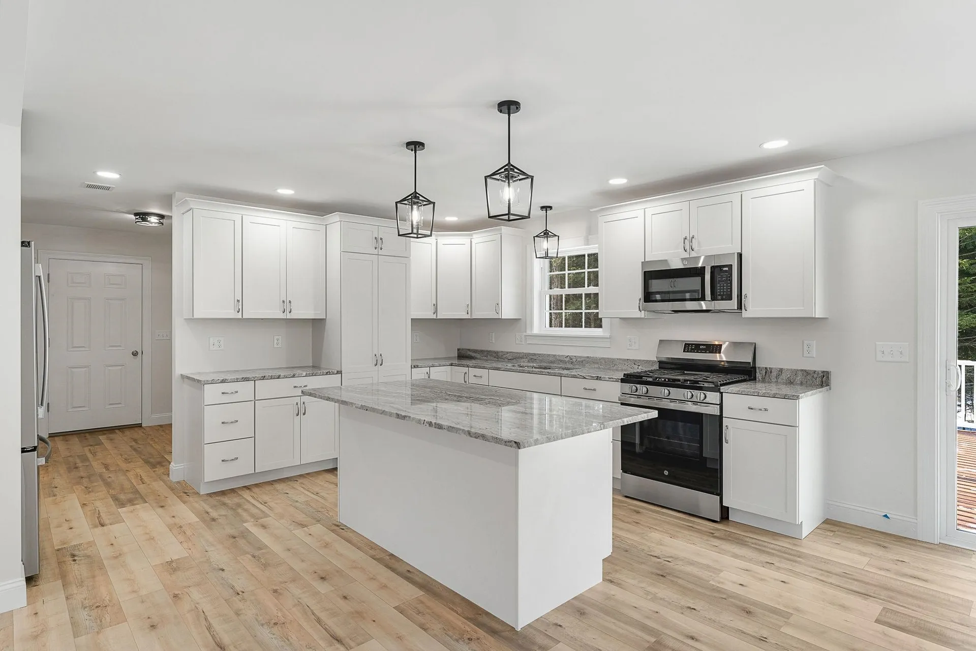 74 Willow Way Georgia VT 05468