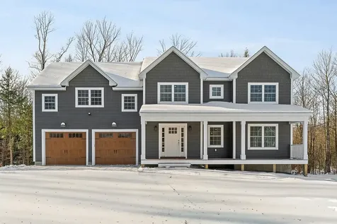 74 Willow Way Georgia VT 05468