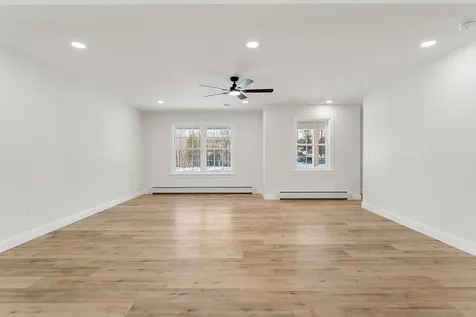 74 Willow Way Georgia VT 05468