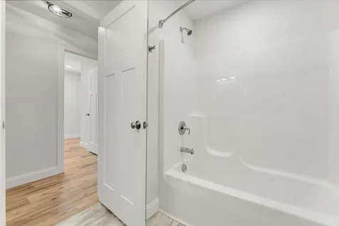 74 Willow Way Georgia VT 05468