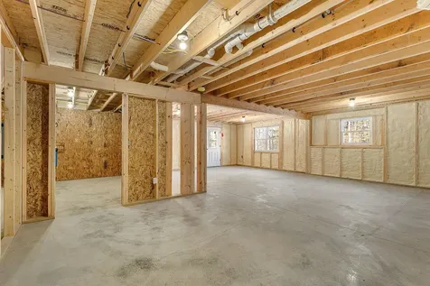 74 Willow Way Georgia VT 05468