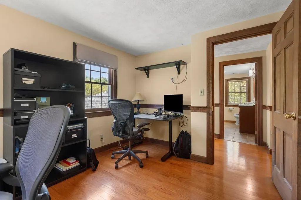 33 Truell Road Hollis NH 03049