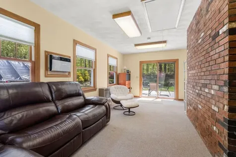 33 Truell Road Hollis NH 03049