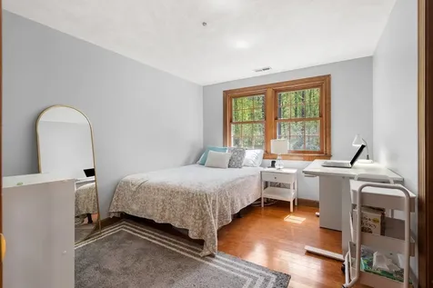 33 Truell Road Hollis NH 03049