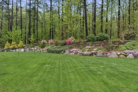 33 Truell Road Hollis NH 03049