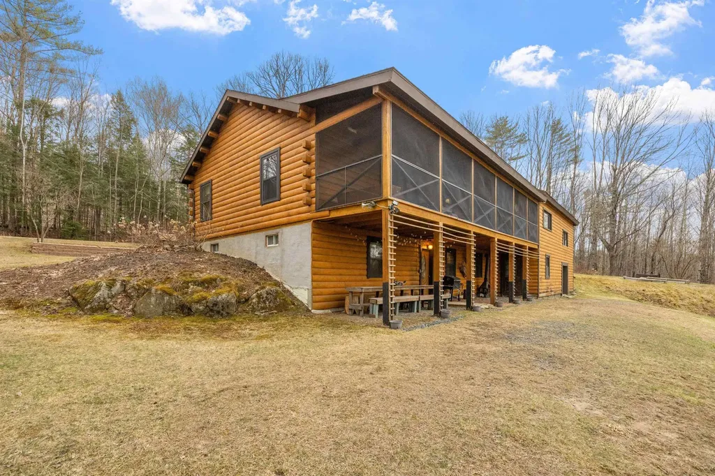 137 Pond Road Campton NH 03223