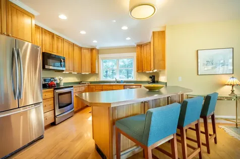 39 Steeple Lane Stowe VT 05672