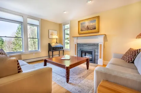39 Steeple Lane Stowe VT 05672