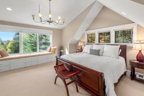 39 Steeple Lane Stowe VT 05672