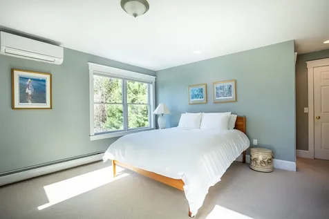 39 Steeple Lane Stowe VT 05672