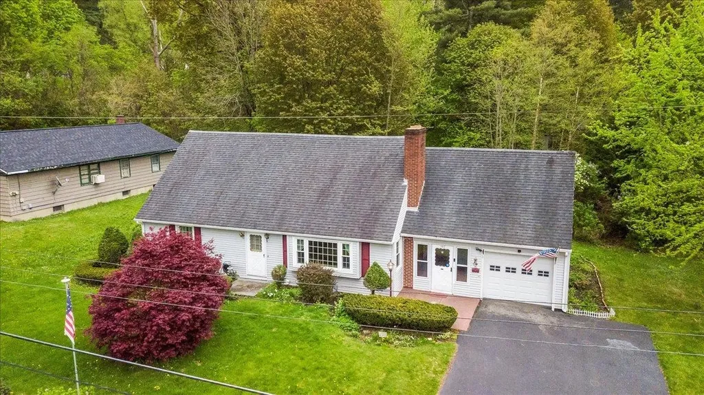 197 Crescent Boulevard Bennington VT 05201