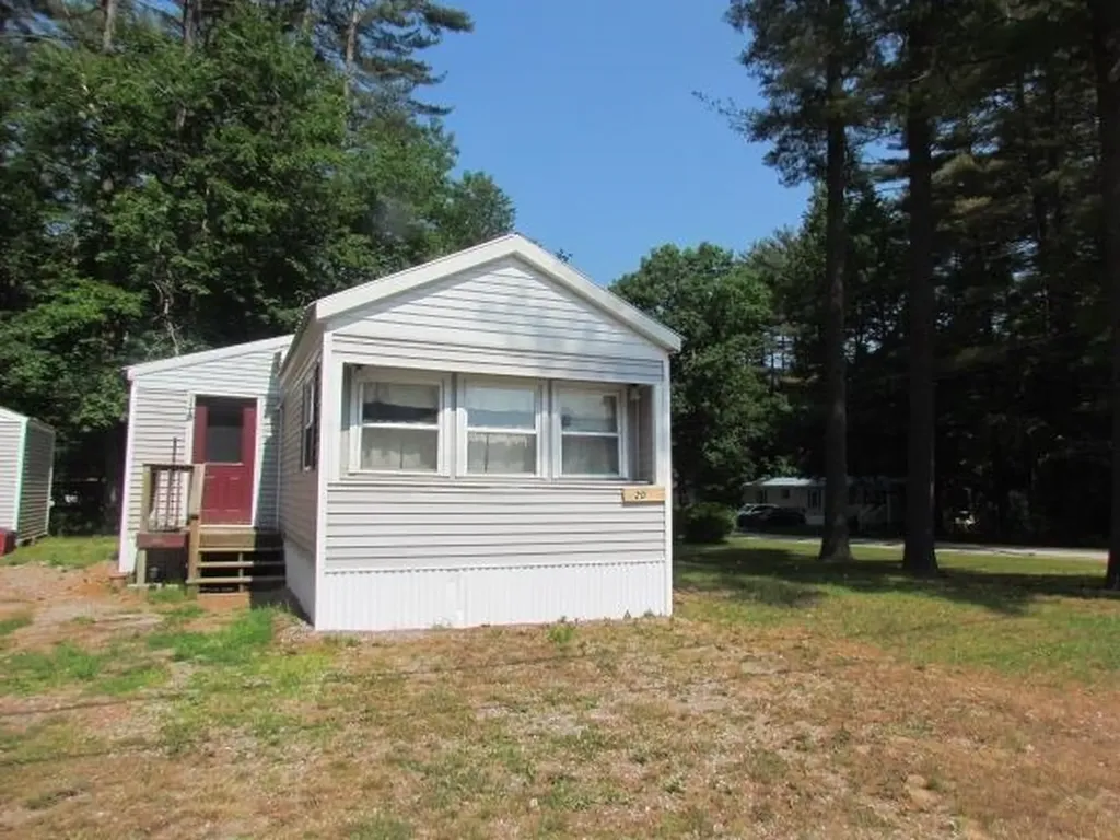 20 Keyes Farm Road Deering NH 03244