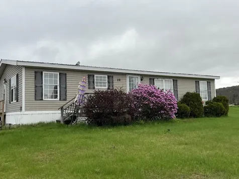 28 Mudget Drive Hyde Park VT 05655
