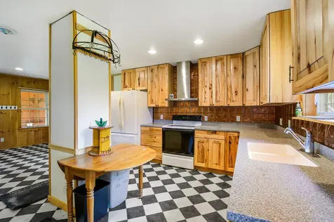 388 Percy Road Stark NH 03582