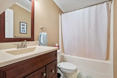 56 Osprey Road Alton NH 03809