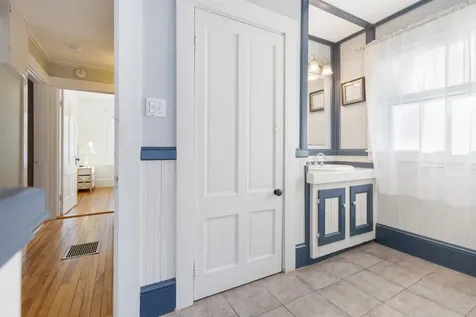 16 Meadow Street Bethlehem NH 03574
