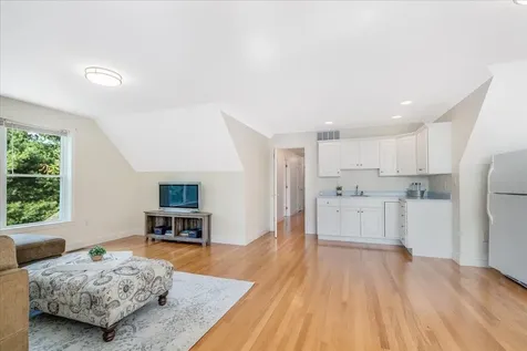 371 Tibbetts Hill Road Goffstown NH 03045